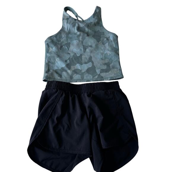 All in Motion athletic outfit - Picture 1 of 7